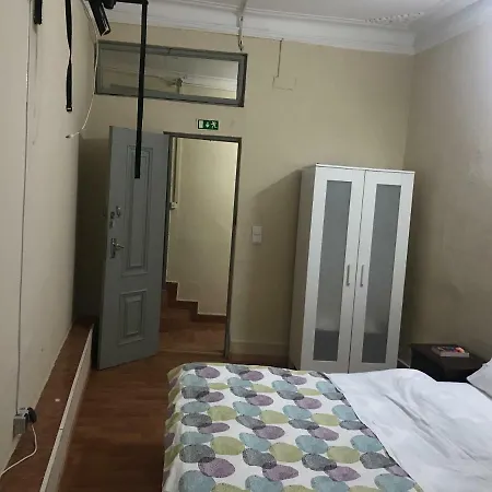 Residencial Estrela De Camoes Gasthof *