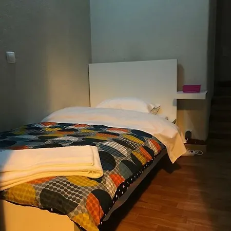 Residencial Estrela De Camoes Lisbona